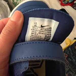 Baby nike blue sneakers